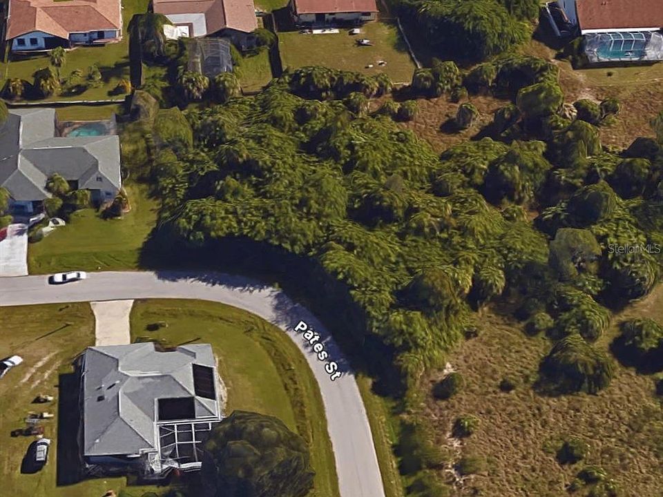 1st image of 4374 Pates St #9