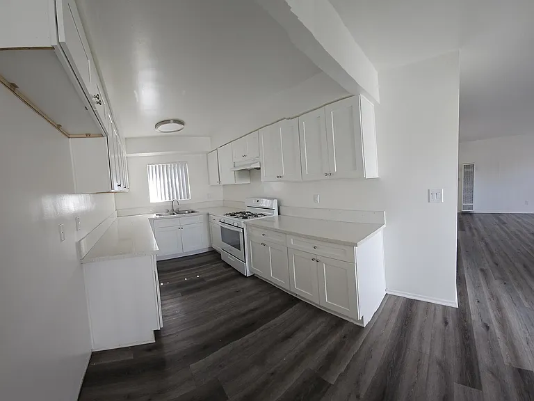 Woodcliff Apartment Homes — Photo 6