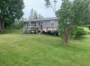 19 Davis Rd, Saint George, ME 04860