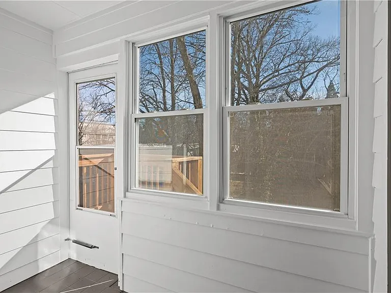 567 Winton Ter NE #E — Photo 13