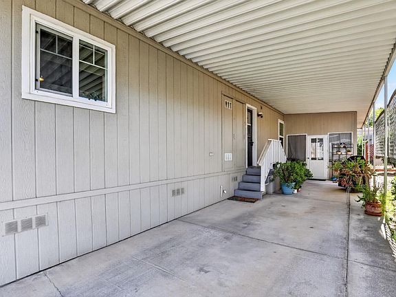 2nd image of 38 Walnut Dr #38