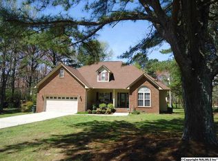202 Winona St, Albertville, AL 35950