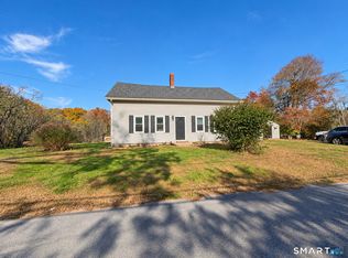 100 Rhode Island Line Rd, Putnam, CT 06260