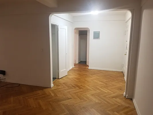 Rented by Punia & Marx Inc. | media 5