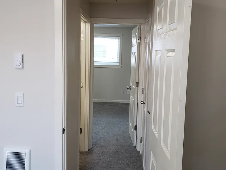 Greystone Apartments — Photo 16