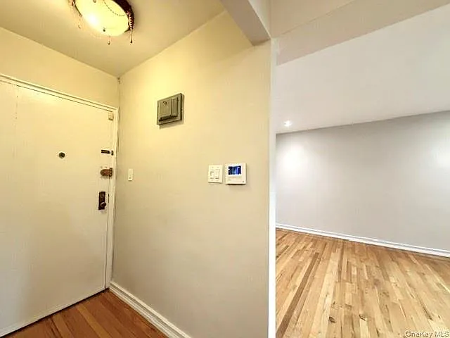 1 bed, 1.0 bath, 850 sqft, $2,450 — Photo 3