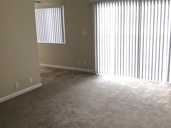 5th image of 953 Helen Ave APT 9