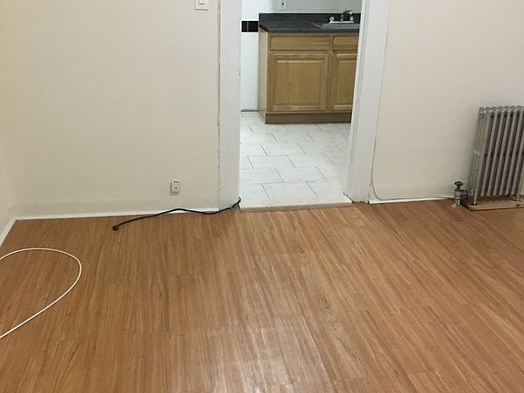 5th image of 3812 Astoria Blvd