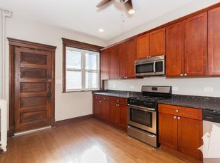 1043 W Dakin St #1G, Chicago, IL 60613