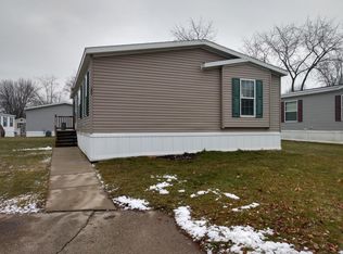 130 Aichebaun St, Novi, MI 48374