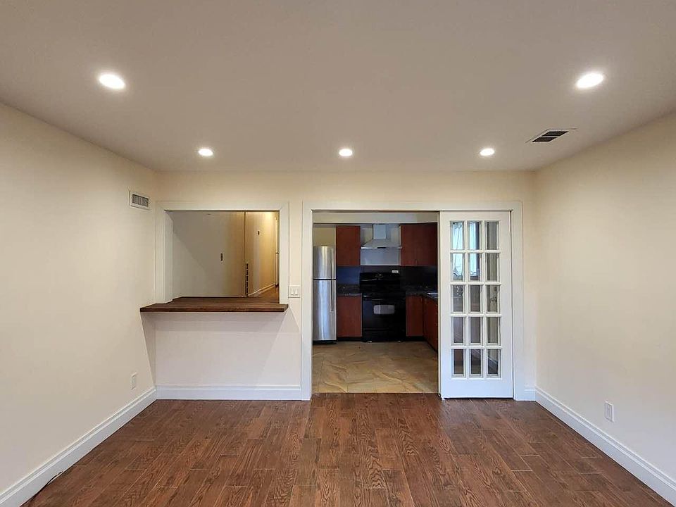 1st image of 52 Radford St Floor 1