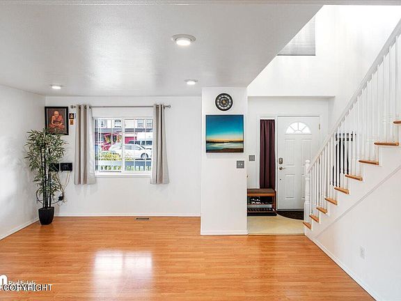 5th image of 7511 Grey Wolf Cir