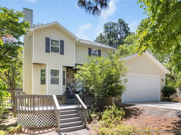 70 Oregon Ln, Spring Lake, NC 28390