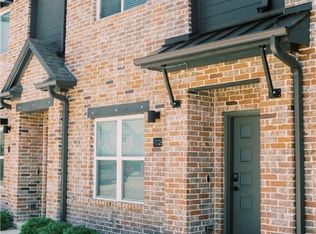 1451 Associates Ave #102, College Station, TX 77845