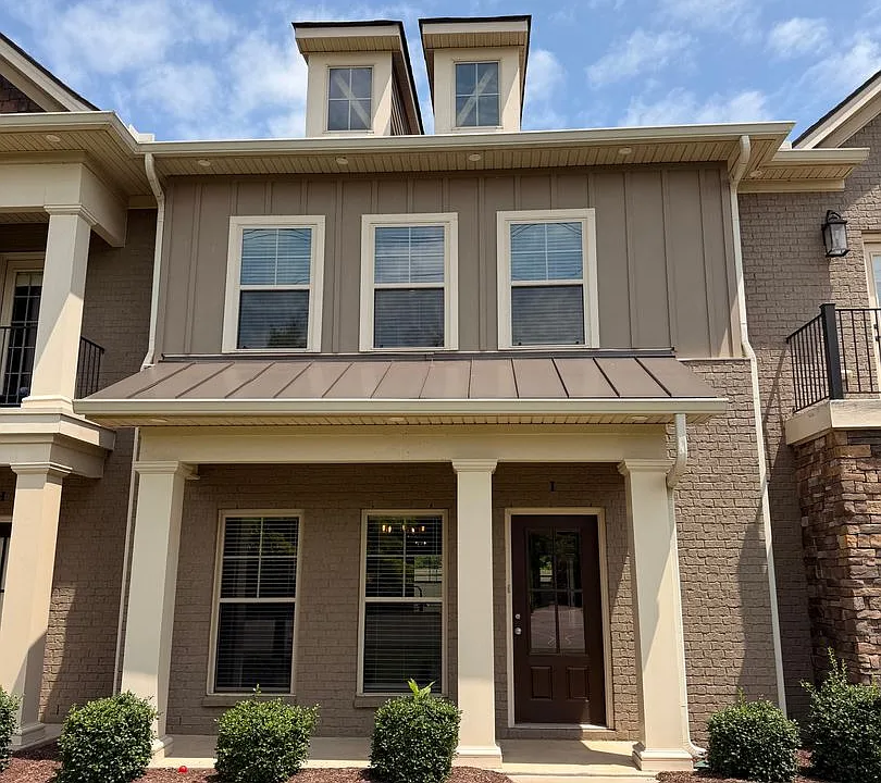 315 E. Clark Blvd (Cottages on Clark Townhomes HOA)