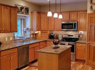 10727 Alison Way, Inver Grove Heights, MN 55077