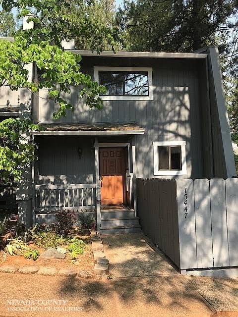 1st image of 15447 Kingsbury Cir