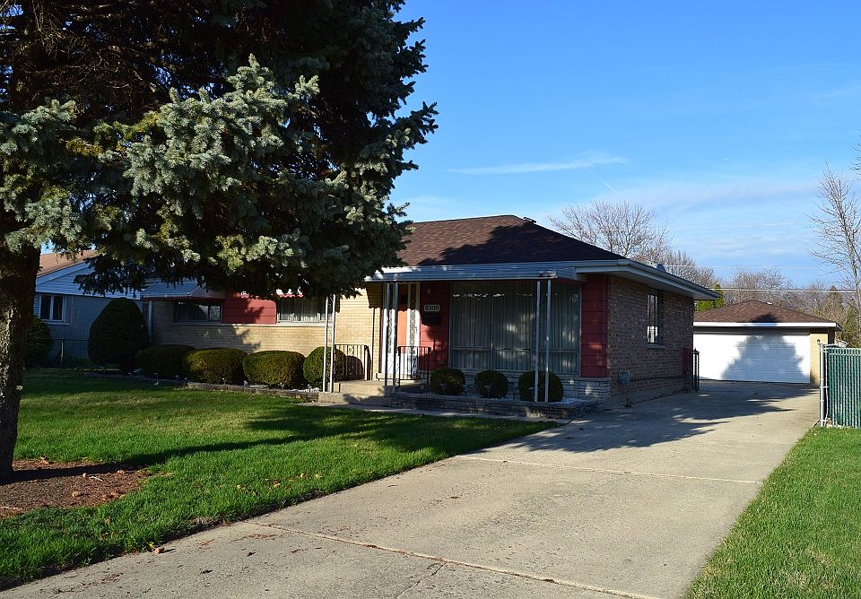 1st image of 8309 Lockwood Ave
