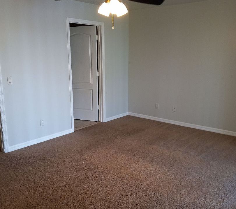 1st image of 3430 Santa Barbara Blvd APT 4