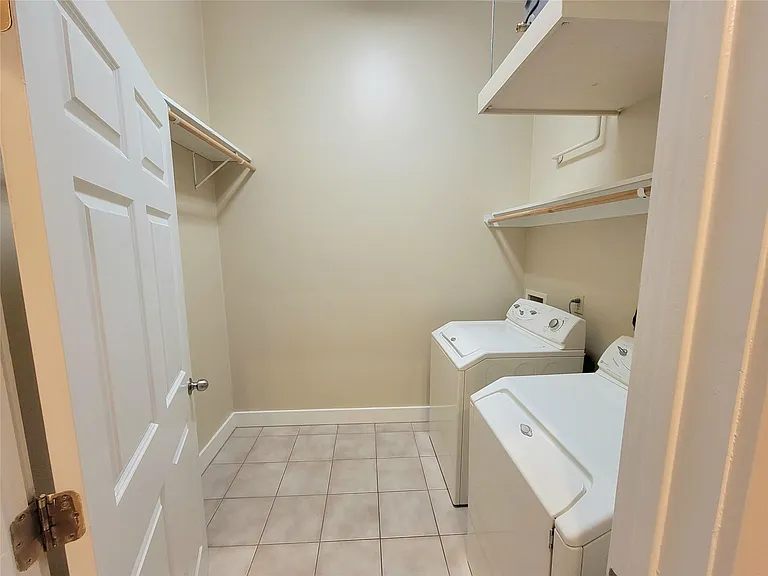 2315 Harborside Dr #206 — Photo 5