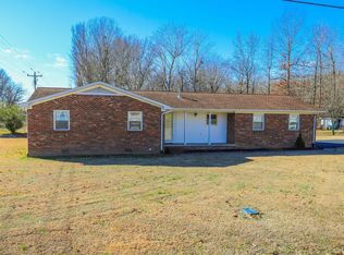 37 White Oak Ln, Calvert City, KY 42029
