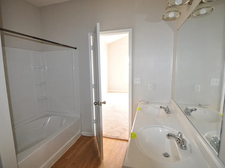 44 Pine Meadow Cir — Photo 23