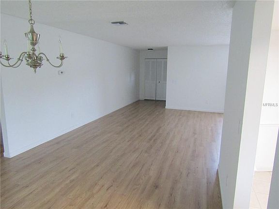 5th image of 863 Trafalgar St