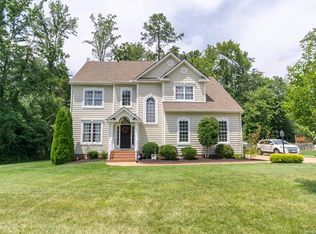 8376 Buckard Dr, Mechanicsville, VA