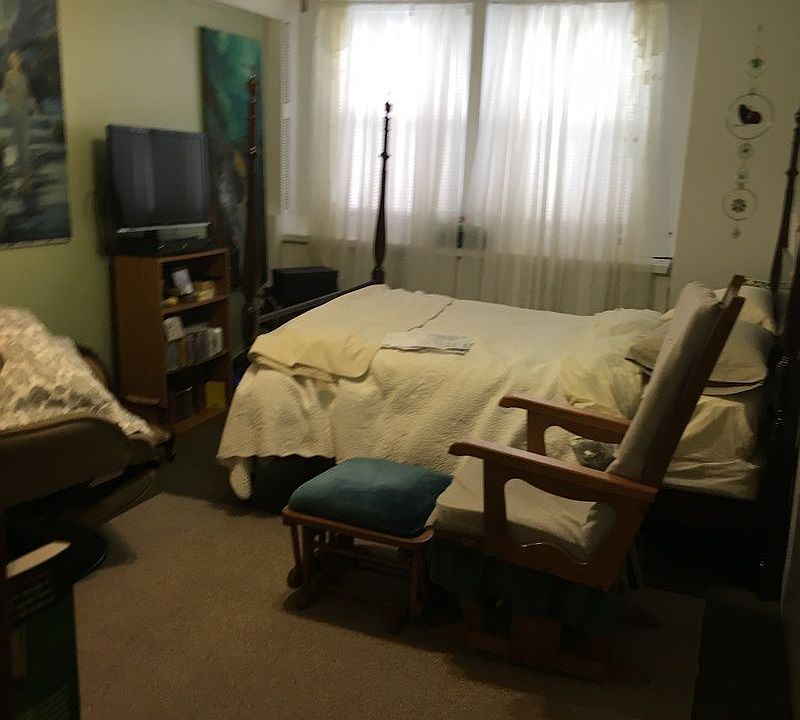 1st image of 2334 24th St