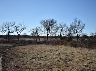 Highway 100, Vian, OK 74962