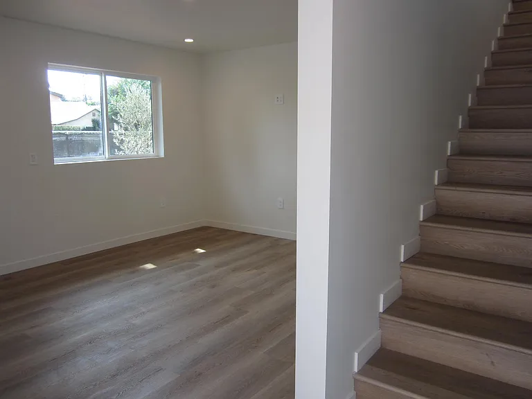 14747 Friar St #3 — Photo 2