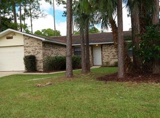19 Woodston Ln, Palm Coast, FL 32164
