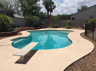 8880 E Fairway Groves Dr, Tucson, AZ 85730