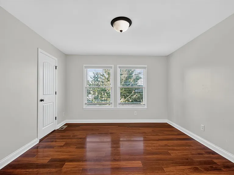 13636 Falcon Way — Photo 33