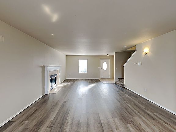 4th image of 10403 192nd Street Ct E