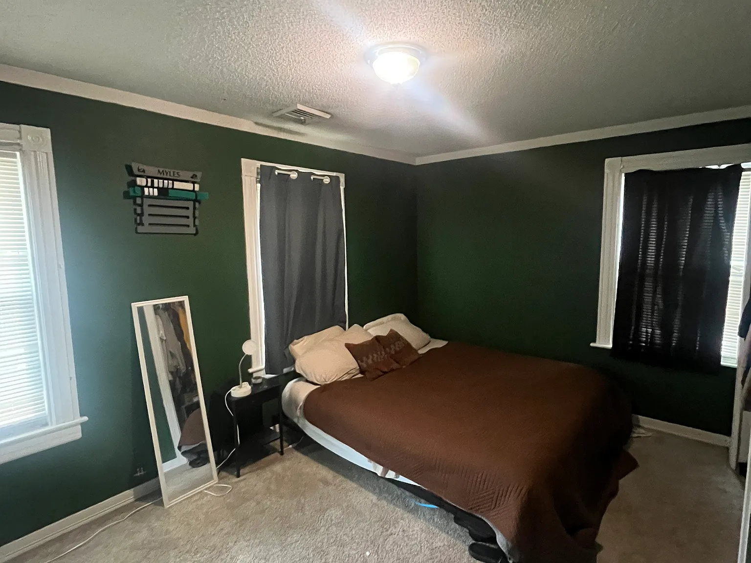 177 E Main St — Photo 2