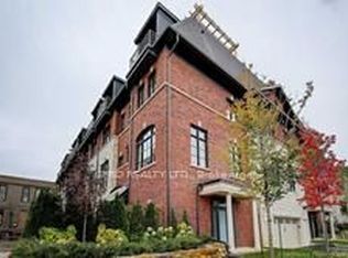 79 Elder Ave #39, Toronto, ON M8W 1S4