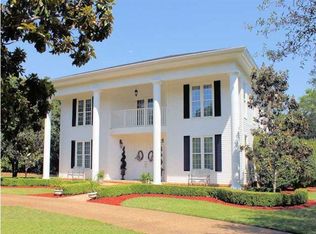 256 Sleepy Oaks Ln NW, Fort Walton Beach, FL 32548