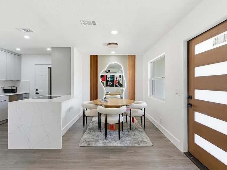 6713 S Mascotte St — Photo 6