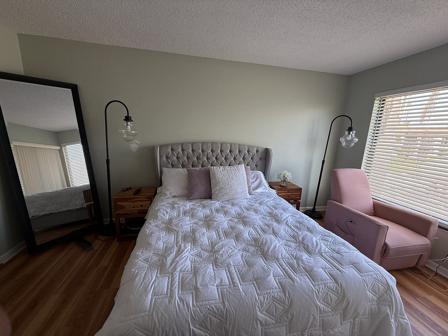 2 bed, $3,500 — Photo 3