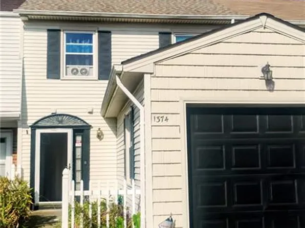 1374 Orillia Rd, Virginia Beach, VA 23464