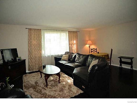 5th image of 24 Old Lyme Dr APT 4