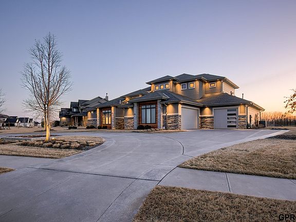 2nd image of 5702 N 294 Circle Valley NE