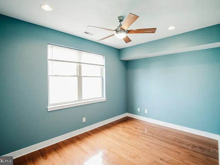 1727 Annin St — Photo 11