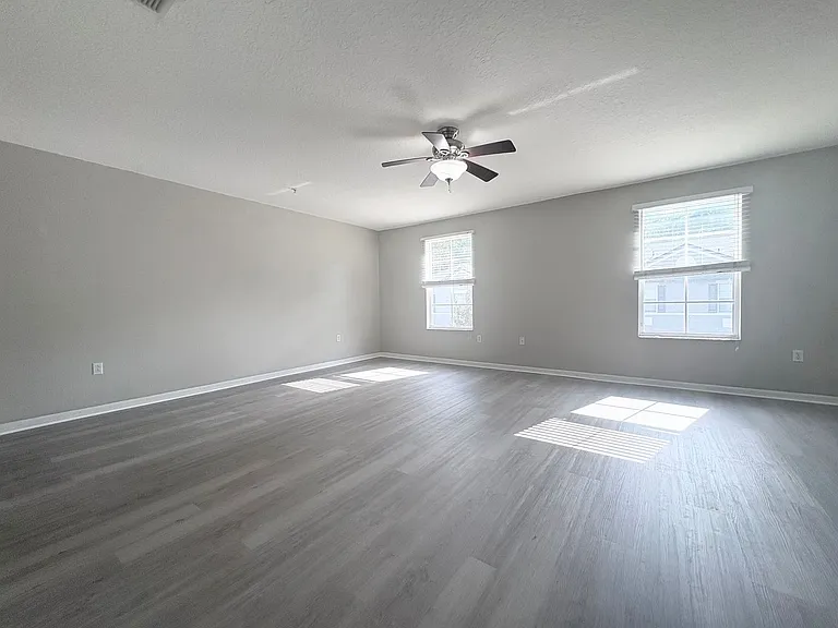314 Freedoms Ring Dr — Photo 10