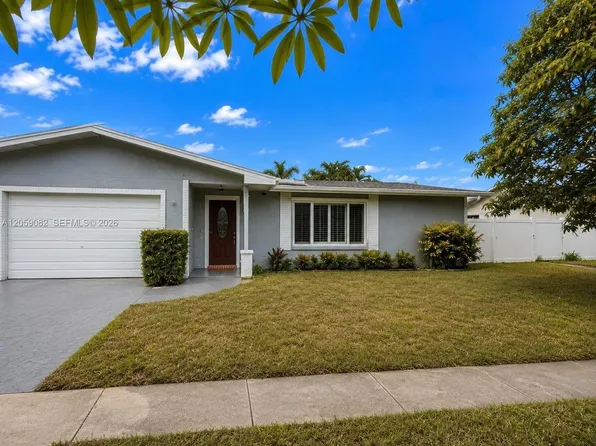1760 SW 12th St, Boca Raton, FL 33486
