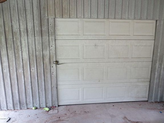 4th image of 3175 NE 147th Ct