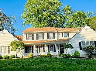 2 Red Hawk Rd S, Colts Neck, NJ 07722