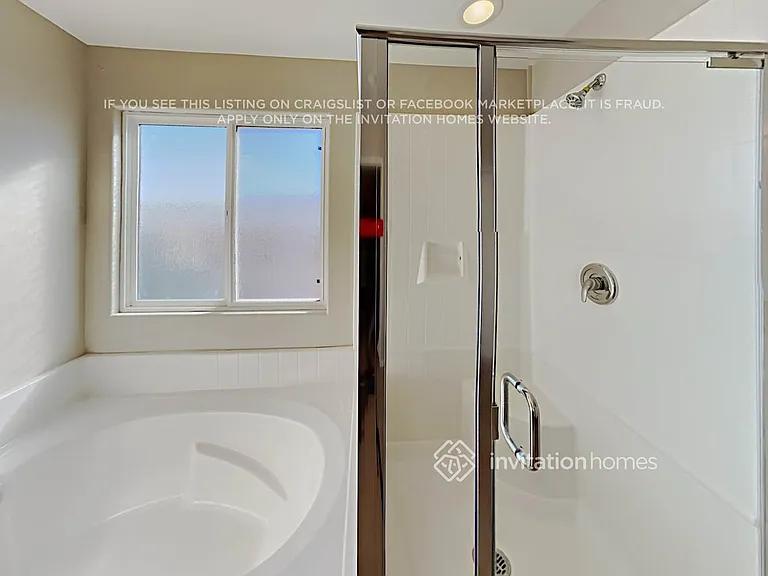 8072 Satin Carnation Ln — Photo 16