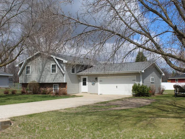 1001 Tabbert Rd NW, Alexandria, MN 56308